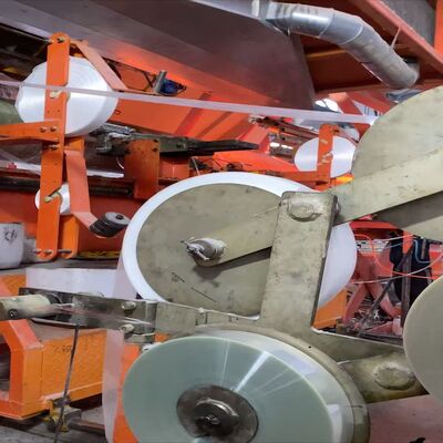 Dicke 25 Um Polyester-Folien in transparenter Farbe für GRP-Rohrleitungen ohne Gelenkknoten und Blasen, gute Praxis bei der Entformung